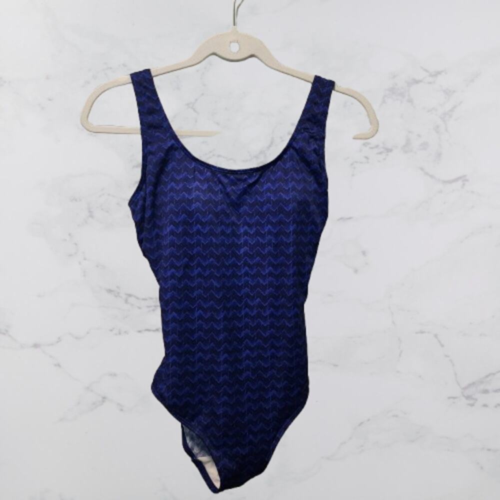 L.L.Bean Sunblock UPF 50+ Swimsuit Chevron Blue One Piece NWT Size 8 REG